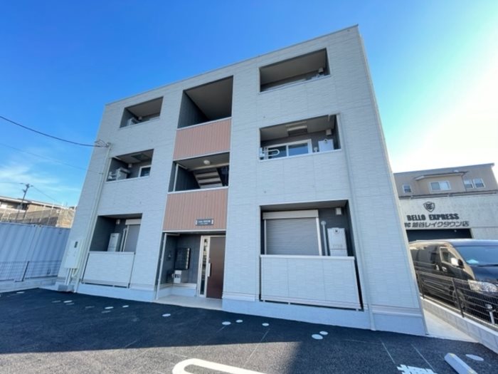 レイク・エスポワ 外観