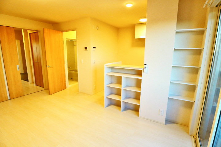 ロイジェントパークスレイクタウンⅢ　H 玄関