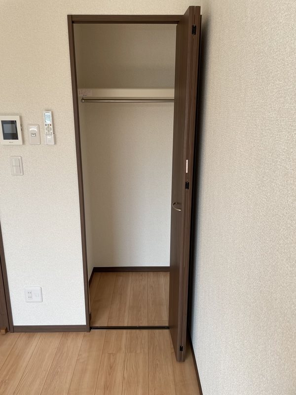 メゾンプランドール一ノ割 収納