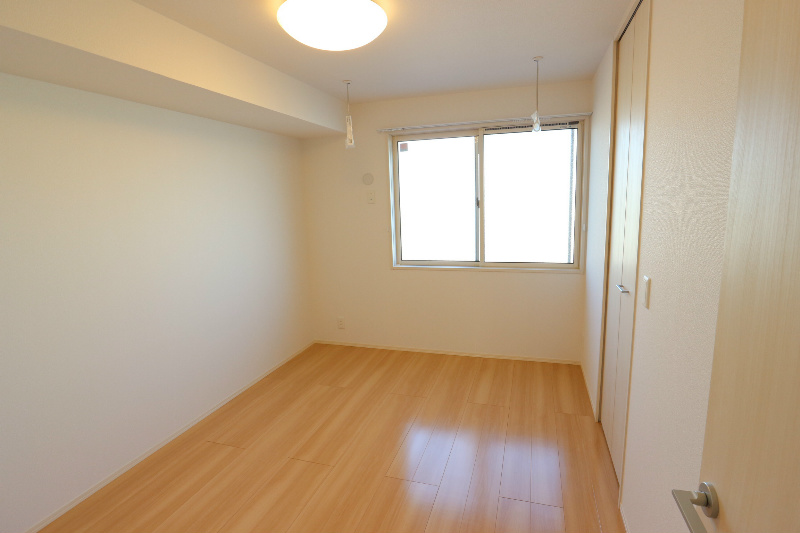 ロイジェントパークスレイクタウンⅢ　C ベッドルーム