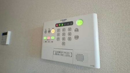 レスポワール　B 玄関