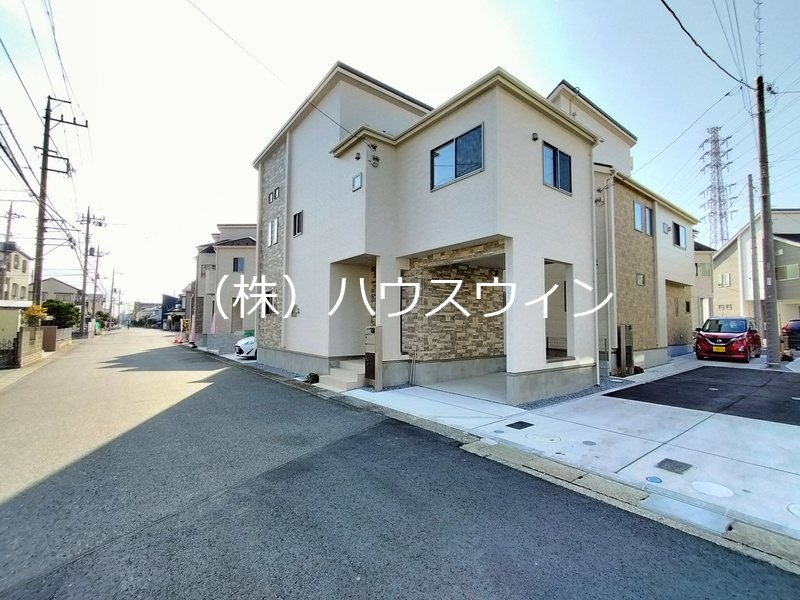BLOOMING　MAISON　越谷市大里  外観写真