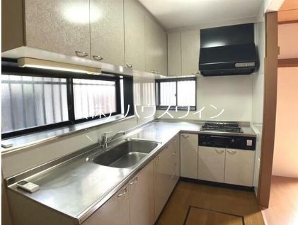 越谷市神明町二丁目戸建  キッチン