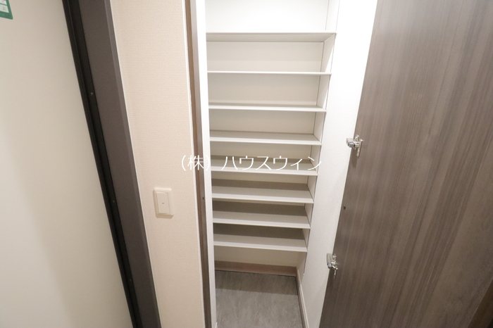 アニヴェルセル 玄関