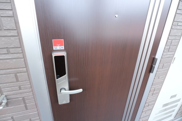 confort（コンフォール） 玄関