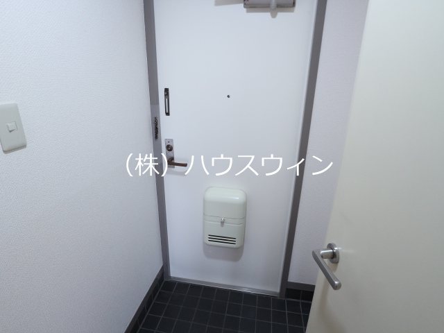エクセル南越谷 玄関