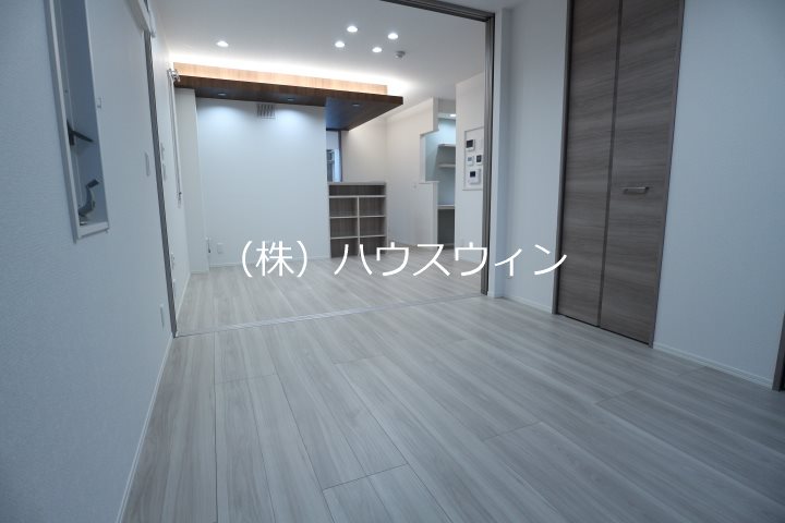CREST吉川 リビング