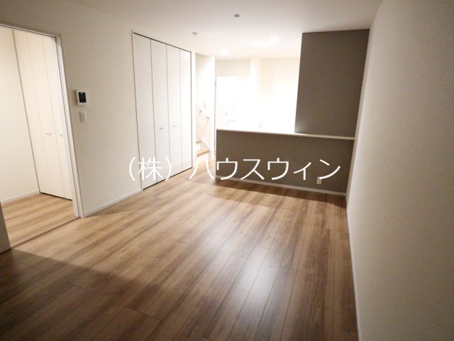 リーブルファイン草加稲荷Ⅲ２号棟 リビング