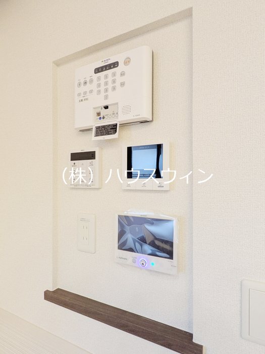 Dアヴァンス高富B 玄関