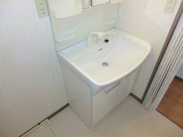 ファミール吉川 その他9