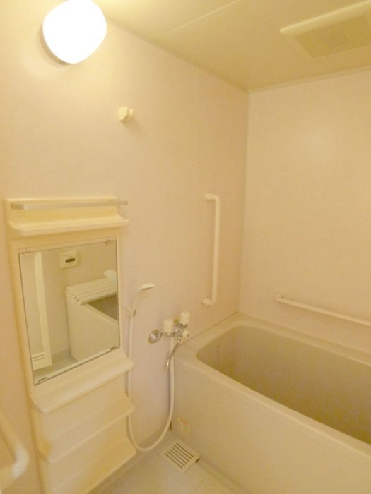 ピエール草加 風呂画像