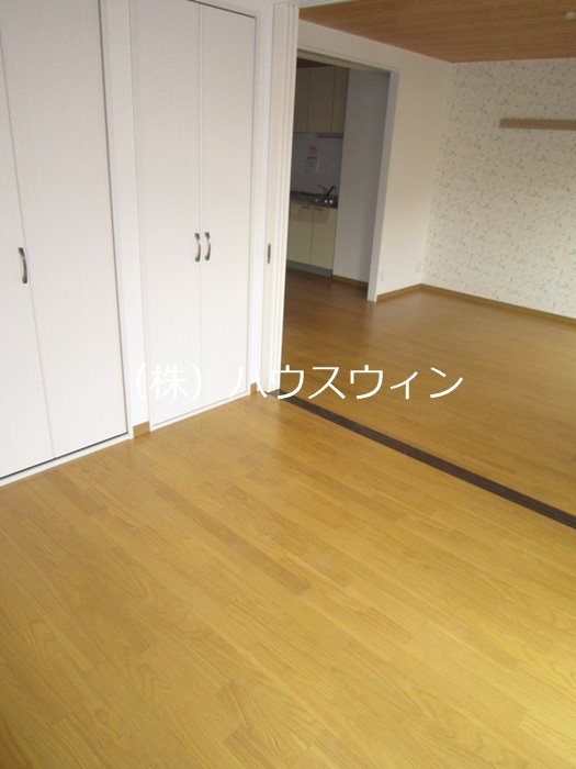 プレジデント深田Ⅱ ベッドルーム
