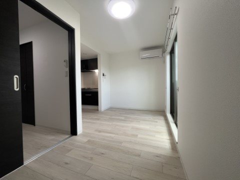 ジーメゾン越谷大袋 ベッドルーム