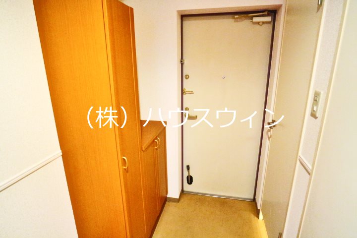 ルプソアール・ドゥー   玄関
