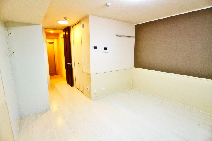 ロイジェントパークスレイクタウン　C 玄関