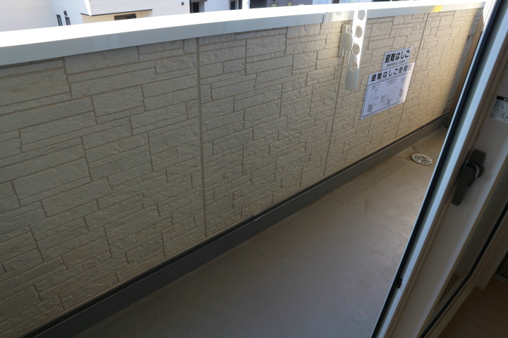 ロイジェントパークスレイクタウン　H ベランダ