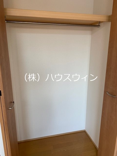 エクセル赤山町 収納