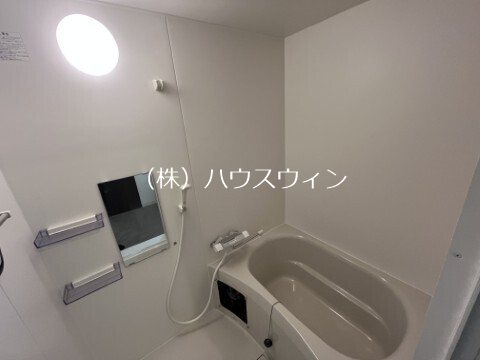 ジーメゾン春日部栄町 風呂画像