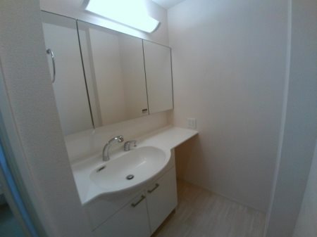 イルソーレ吉川美南　ロッソ その他2