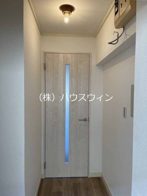 オレンジキャッスル南越谷3号館 玄関