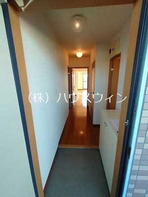 スターブルマンション春日部 玄関