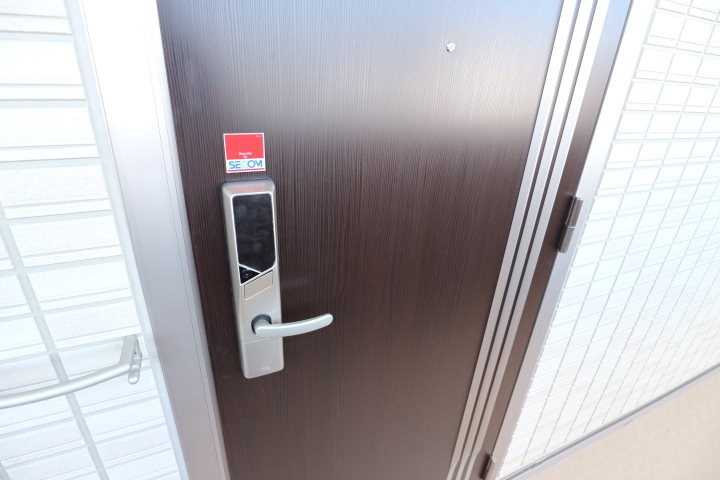 Confort（コンフォール） 玄関