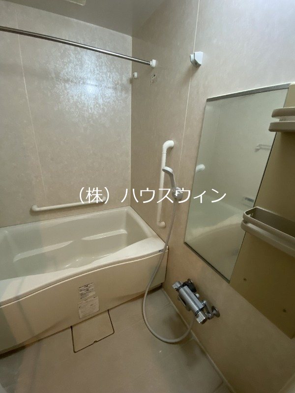 ロワールヒエダ 風呂画像