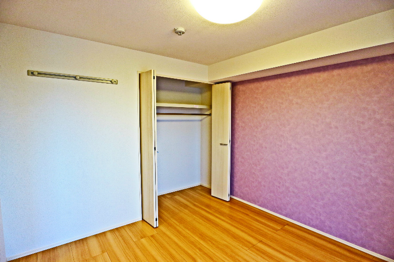 ロイジェントパークスレイクタウンⅢ　D ベッドルーム