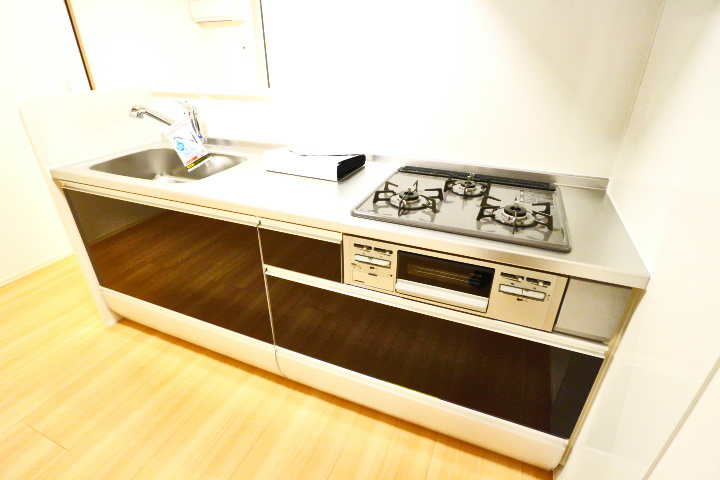 ロイジェントパークスレイクタウンⅢ　Ｇ キッチン