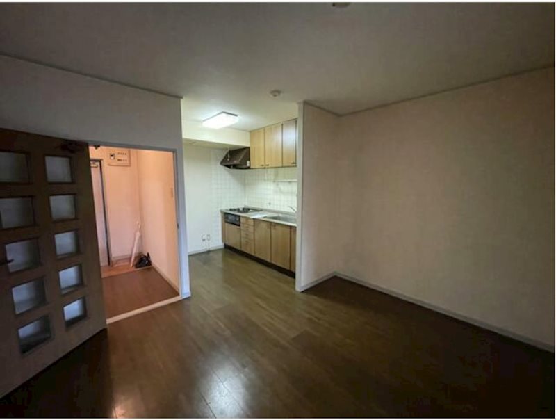 第93新井ビル リビング