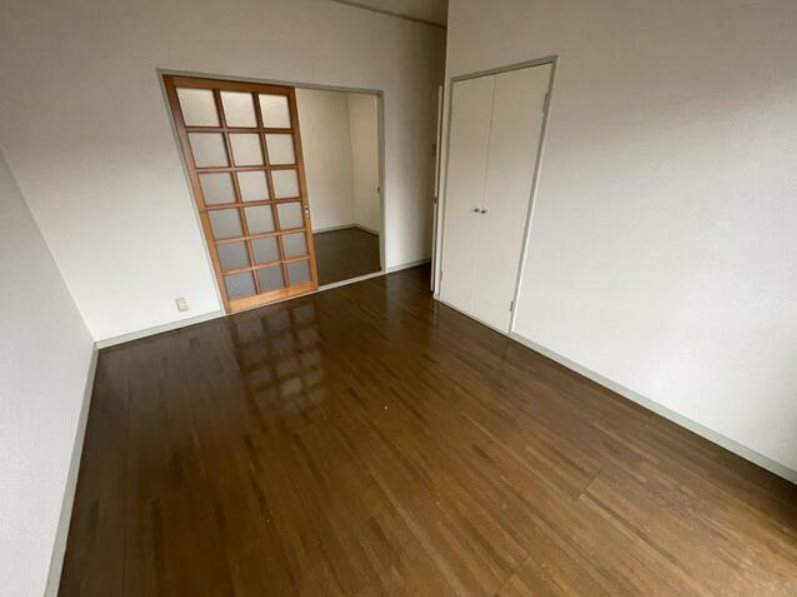 第93新井ビル ベッドルーム