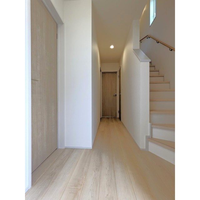 Kolet武里   玄関