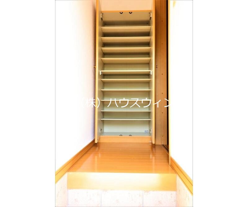 BellWood（ベルウッド） 玄関