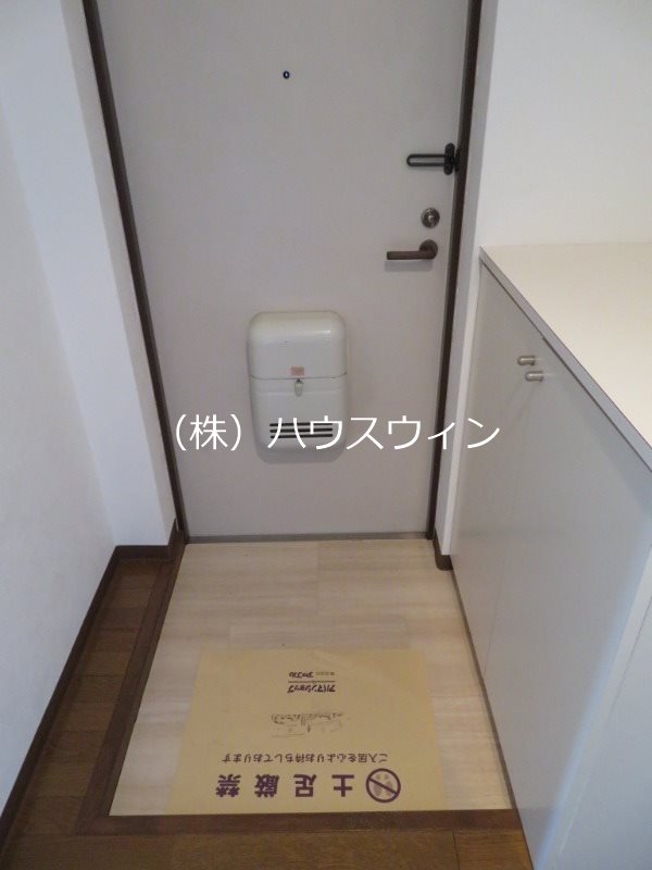 グランコート草加 玄関