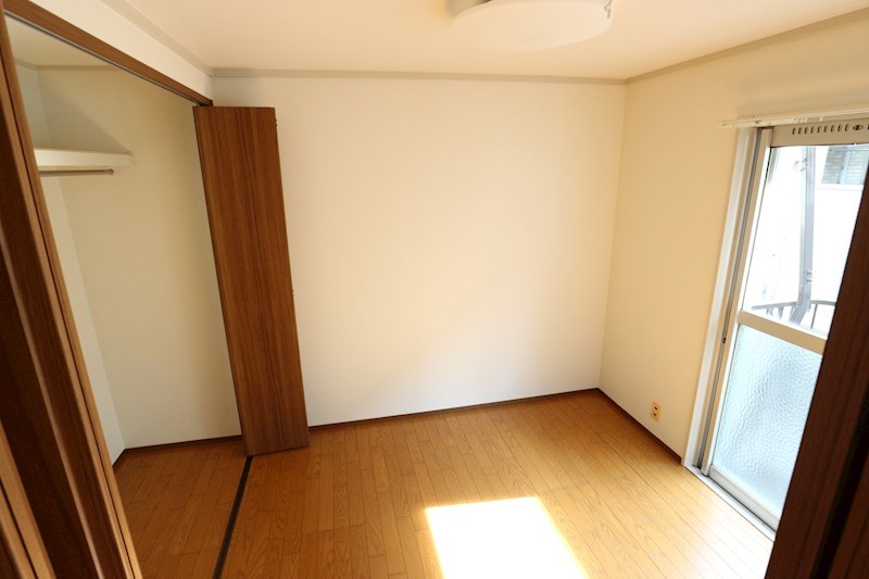 ハイムエル越谷 ベッドルーム