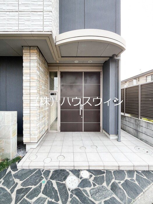 ピラタス　Ⅻ 玄関