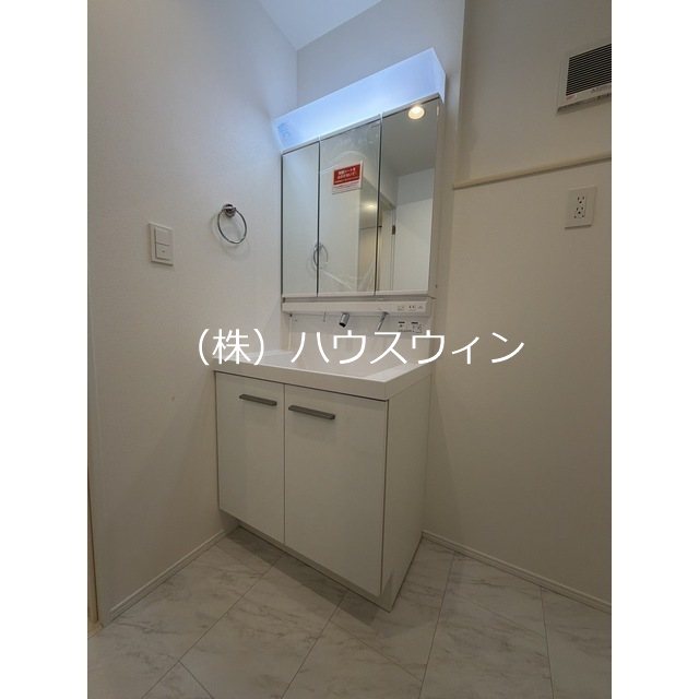 Kolet藤の牛島 玄関