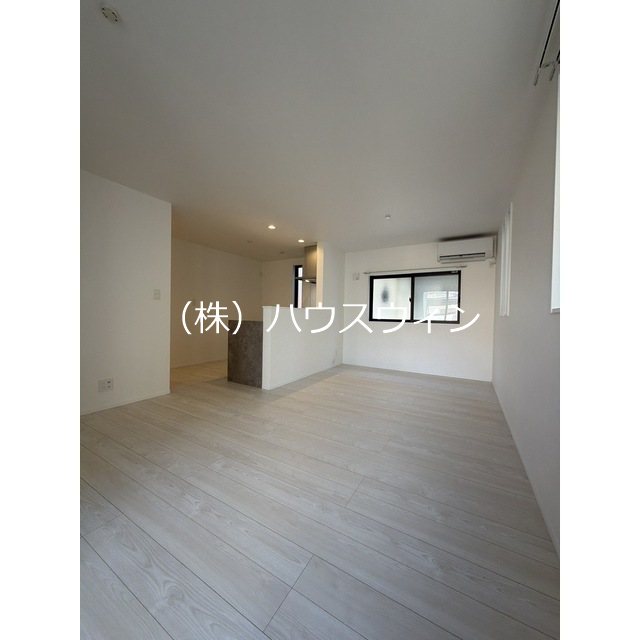 Kolet藤の牛島 リビング