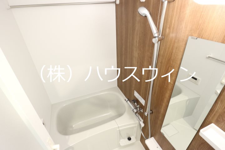 ソライエアイル越谷蒲生 風呂画像