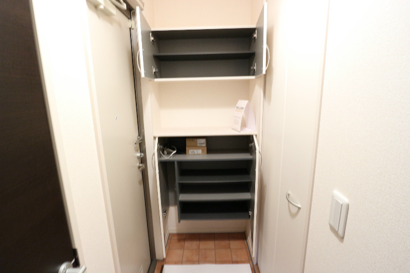 オルフェーヴル　A 玄関