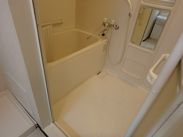 ウインズステージ  風呂画像