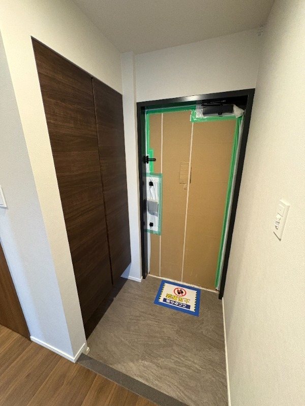 PJ ツリー ネスト 玄関