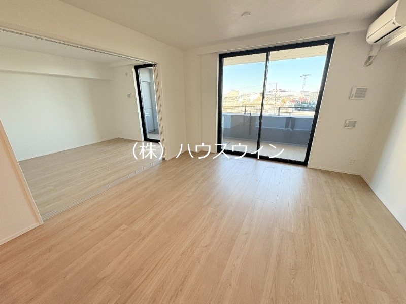 PJ TREE NEST リビング