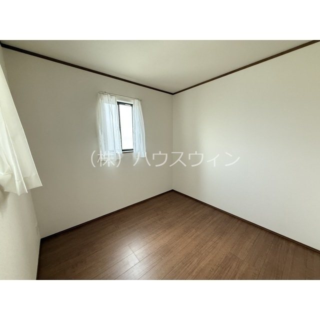 Kolet武里 ベッドルーム