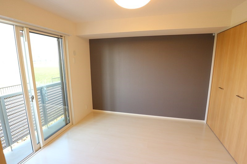 ロイジェントパークスレイクタウンⅢ　O ベッドルーム