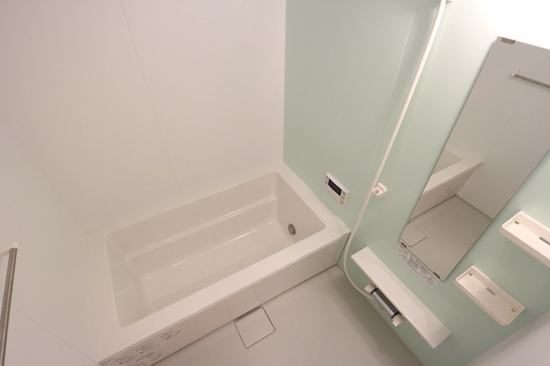 ロイジェントパークスレイクタウンⅢ　O 風呂画像