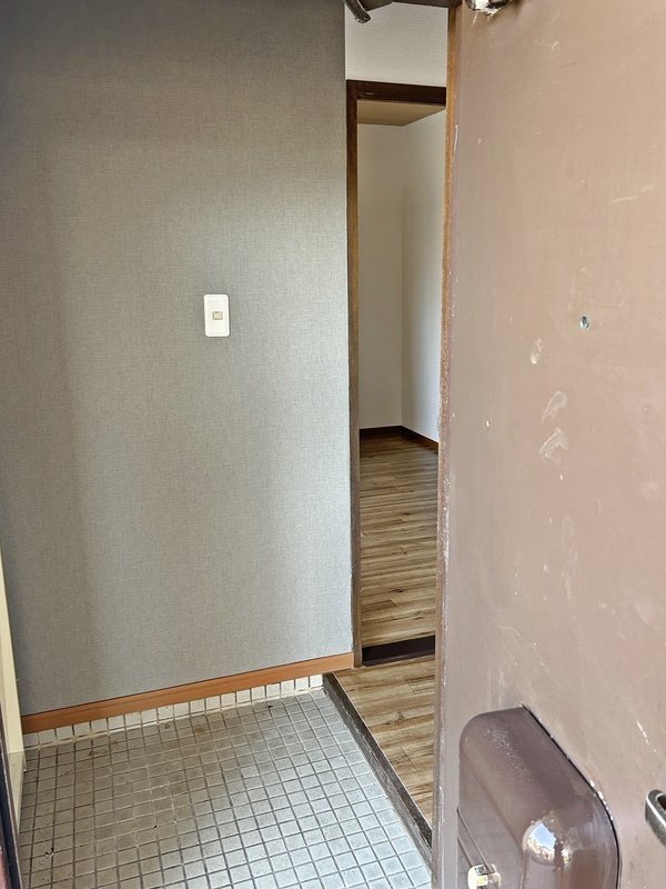 b&amp;#39;CASAせんげん台re-born 玄関