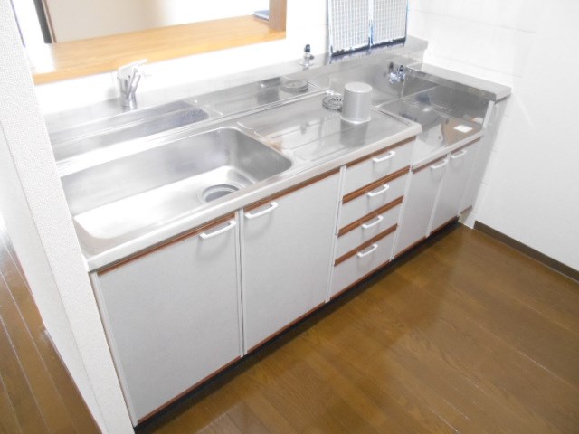 グランデ・アルヴォーレ3番館 キッチン