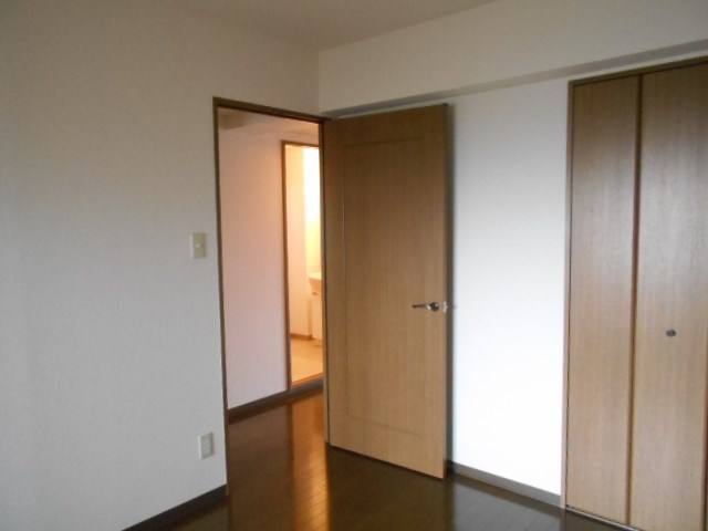 グランデ・アルヴォーレ3番館 ベッドルーム