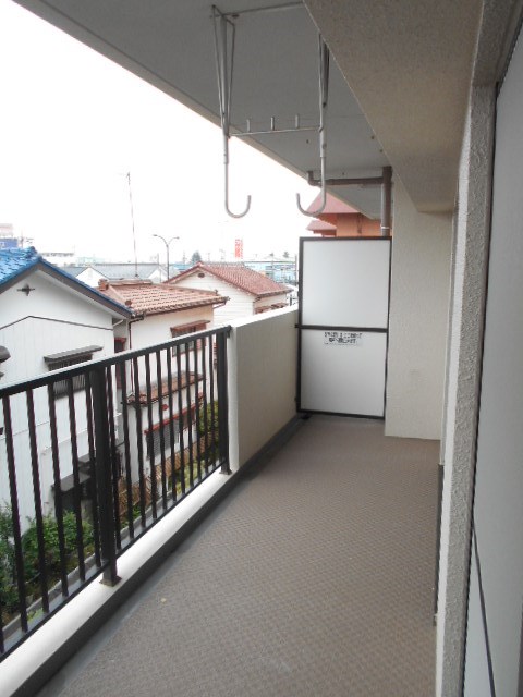 グランデ・アルヴォーレ3番館 ベランダ